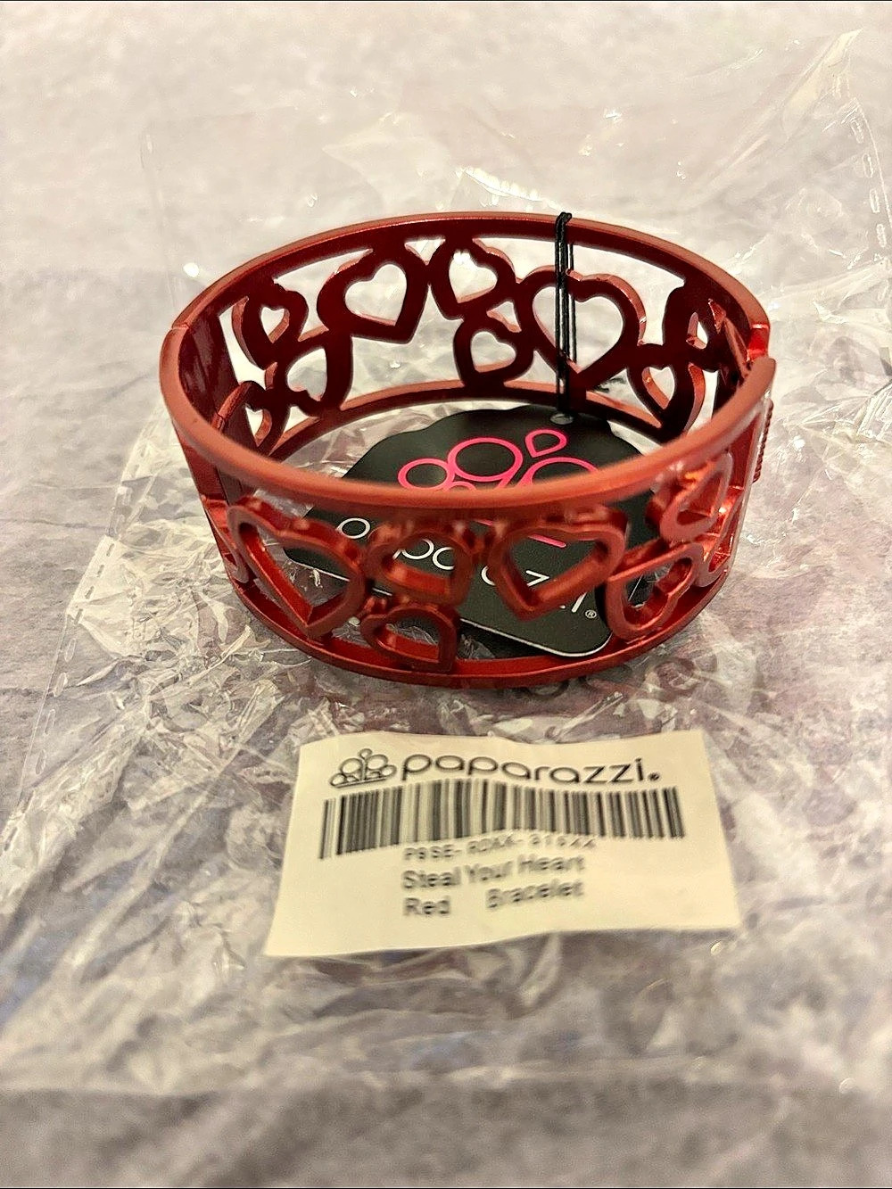Paparazzi Steal Your Heart Red Bracelet NWT